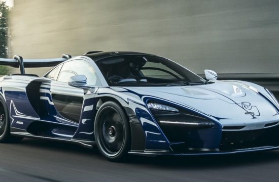 McLaren Senna 001 1 550x360 at McLaren Senna 001 Owner Gives it a Proper Welcome