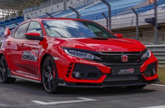 Type R Estoril Tiago Car 2 550x360 at Fast Cars for Under £10K   From Hatchbacks to Convertibles