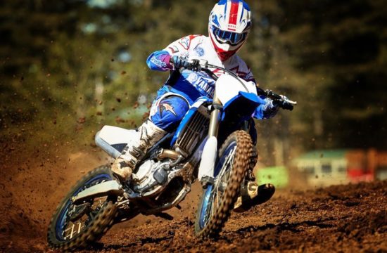 dirt bike 550x360 at Best Dirt Bike Apps for 2018