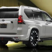 wald sportsline prado 002 175x175 at Wald Toyota Land Cruiser Prado Has Side Mufflers!