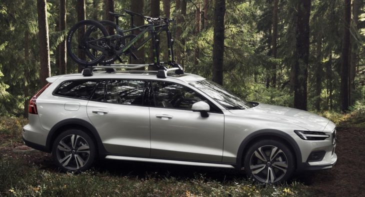238219 New Volvo V60 Cross Country exterior 730x394 at 2019 Volvo V60 Cross Country Unveiled with Rugged Looks