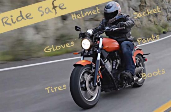 motorcycle safety gear 550x360 at Need for Speed: Safety Tips to Consider When Riding a Motorcycle