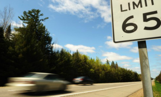 speed limit 2 550x331 at What is a reasonable speed for long distances on a bike Publisher?