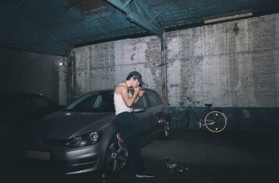 car smoker 550x360 at 5 Reasons You Shouldnt Be Smoking in Your Car