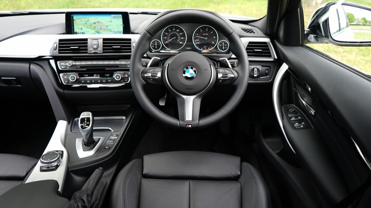 bmw interior 730x410 bmw interior 730x410 at 6 ways technology is reshaping the automotive industry