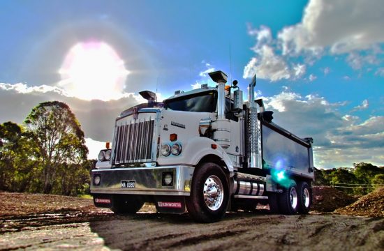 tipper truck 550x360 at What Are Tipper Trucks Used For?