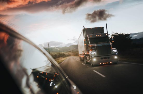 truck 1 550x360 at Key Evidence That Can Make or Break a Truck Accident Case