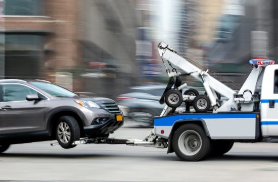 tow truck 550x360 at 3 Tips for Starting a Tow Truck Business