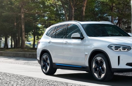 bm51 550x360 at The Benefits Of Leasing An Electric Car