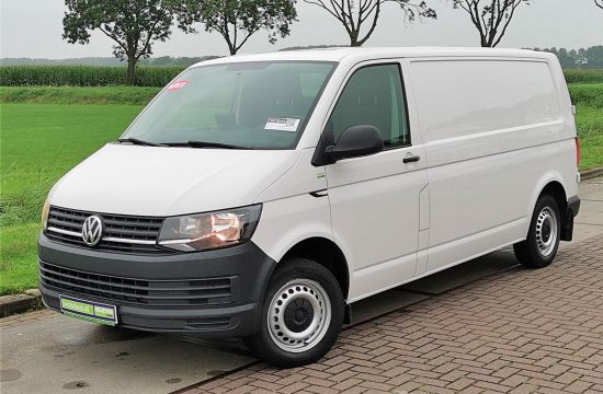 vw transporter 550x360 at The Very Best Vans For Camper Conversion