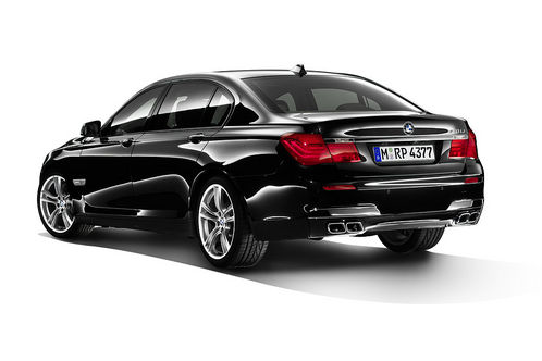 7 series m 2 at BMW 7 Series M Sport Package revealed