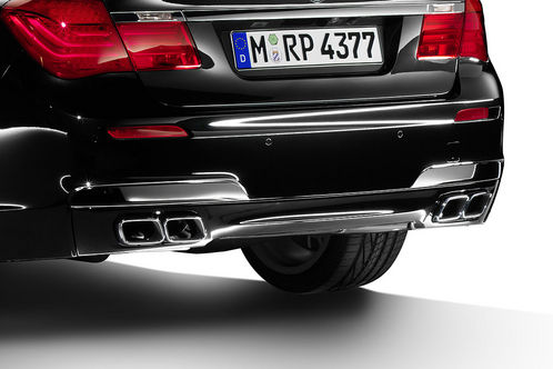 7 series m 4 at BMW 7 Series M Sport Package revealed