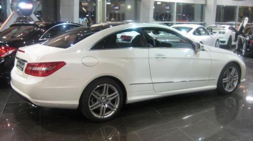 E coupe uae 21 at 2010 Mercedes E Class Coupe launched in UAE