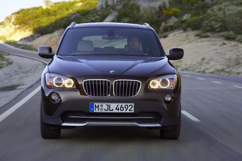 2010 bmw x1 4 at 2010 BMW X1 Official Pictures