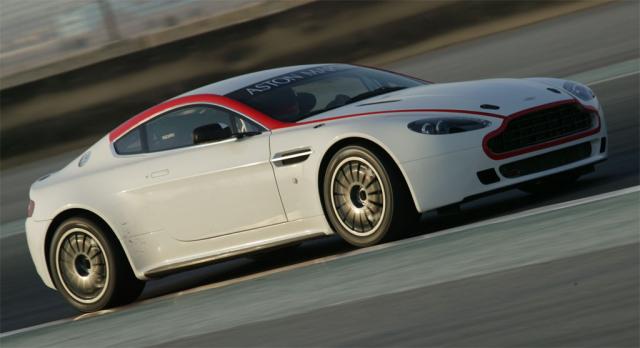 aston martin vantage gt4 3 at Aston Martin Launched Vantage GT4 at Dubai Autodrome