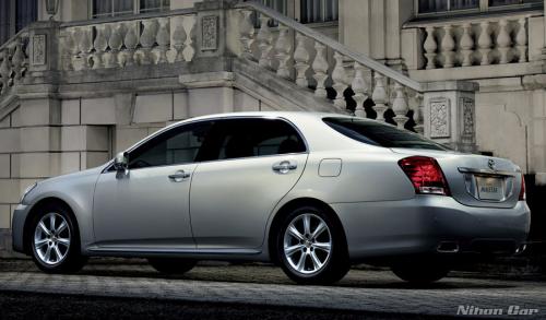 crown majesta 002 at New Toyota Crown Majesta launched in Japan