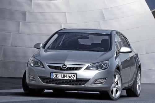 2010 astra new 1 at 2010 Opel Astra interior photos