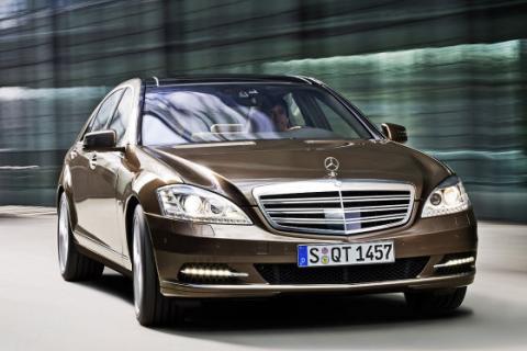 2010 s class 1 at 2010 Mercedes S Class facelift revealed