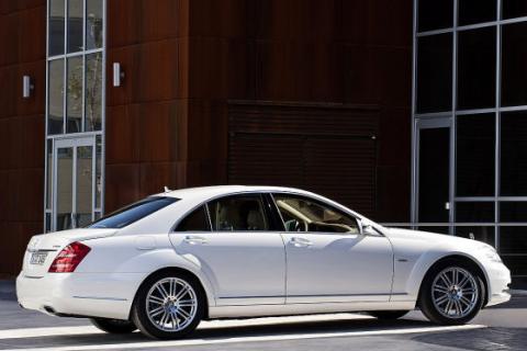 2010 s class 10 at 2010 Mercedes S Class facelift revealed