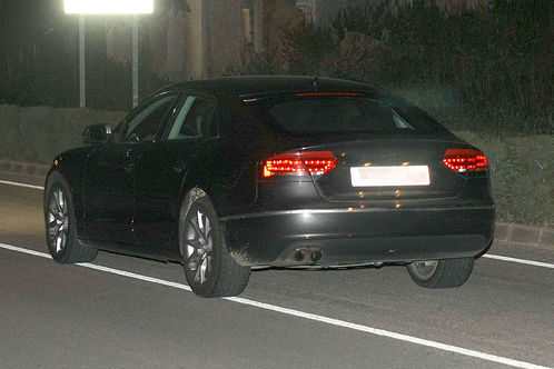 audi a5 sportback spy 5 at 2010 Audi A5 Sportback spied at night