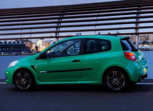 renault clio rs 4 at New Renault Clio RS details and pricing announced