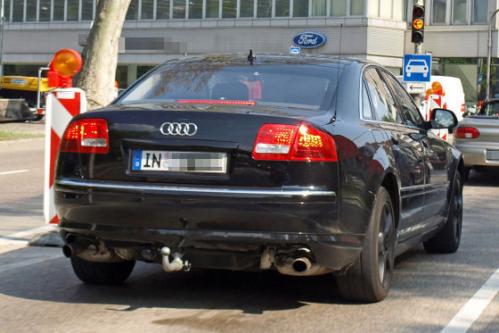 2010 audi a8 spy 10 at Spyshots: New Audi A8 scooped inside and out