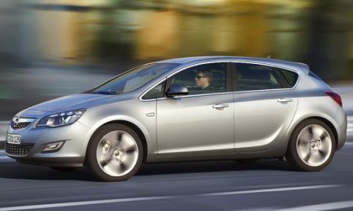 2010 opel astra 3 at 2010 Opel Astra revealed in full