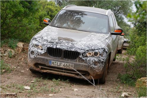 bmw x1 spy 5 at Best shots of BMW X1 as it goes off road!