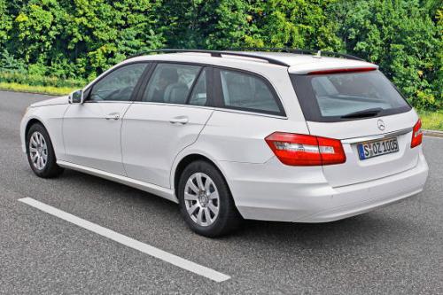 mercedes eclass estate2 at Mercedes E class Station Wagon will launch this Fall